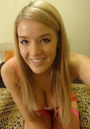 Лиза проститутка Санкт-Петербурга у метро Лиговский проспект проститутки ближние