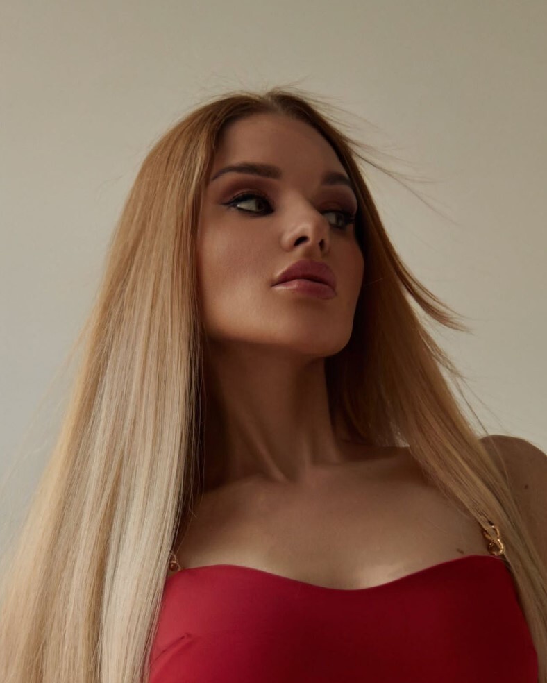 Катя проститутка интим салон Санкт-Петербурга у метро Академическая салоны проститутки центр