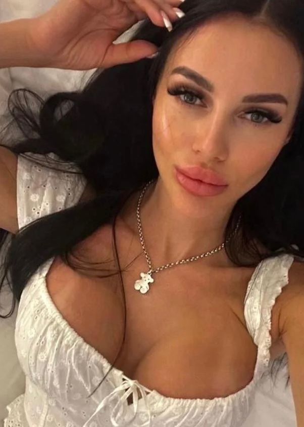 Ая индивидуалка СПб у метро Петроградская реальные индивидуалки санкт петербург